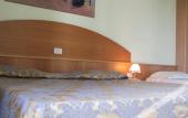 Туры в отель Ascot Lodging