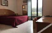 Туры в отель Ascot Lodging
