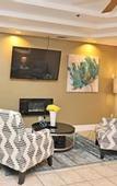 Туры в отель SureStay Plus Hotel by Best Western Topeka Northwest