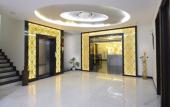Туры в отель Hotel Crimson Palace