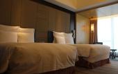 Туры в отель Renaissance Huizhou Hotel