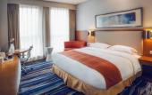 Туры в отель Holiday Inn Express Chongqing Jinxiucheng
