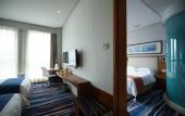 Туры в отель Holiday Inn Express Chongqing Jinxiucheng