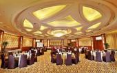 Туры в отель Palace Hotels (Chongqing Nanbin Road Holy Land Hot Spring Branch)
