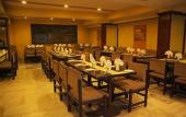 Туры в отель Central Beacon Hotel Surat