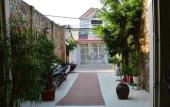 Туры в отель Kara Beachside Guest House