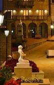 Туры в отель Titano Suites