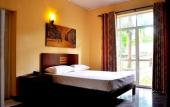 Туры в отель Grand 7 Hotel - Thalawathugoda
