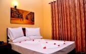 Туры в отель Grand 7 Hotel - Thalawathugoda
