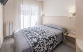 Туры в отель Hostal Solimar