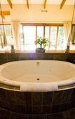 Туры в отель Elephant Hide of Knysna Guest Lodge