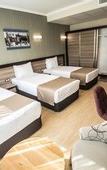 Туры в отель The Corner Hotel