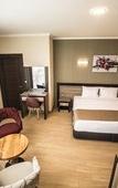 Туры в отель The Corner Hotel