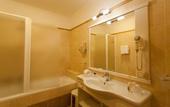 Туры в отель Sartori's Hotel