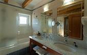 Туры в отель Sartori's Hotel