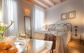 Туры в отель Gallery Room