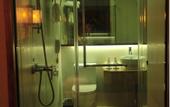 Туры в отель Huayu Holiday Hotel