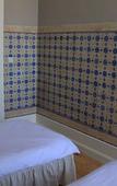 Туры в отель Being Porto Hostel
