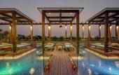 Туры в отель Courtyard by Marriott Surat