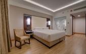 Туры в отель Courtyard by Marriott Surat