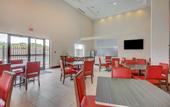 Туры в отель Holiday Inn Express & Suites Tampa USF Busch Gardens by IHG