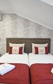 Туры в отель Famous Crows Lisbon Suites