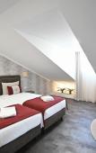 Туры в отель Famous Crows Lisbon Suites