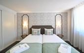 Туры в отель Famous Crows Lisbon Suites