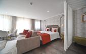 Туры в отель Famous Crows Lisbon Suites
