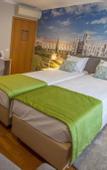 Туры в отель Famous Crows Lisbon Suites