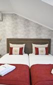 Туры в отель Famous Crows Lisbon Suites