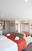 Туры в отель Famous Crows Lisbon Suites