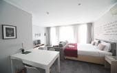 Туры в отель Famous Crows Lisbon Suites