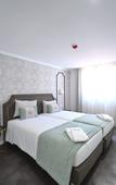 Туры в отель Famous Crows Lisbon Suites