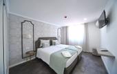 Туры в отель Famous Crows Lisbon Suites