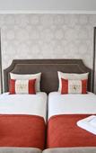 Туры в отель Famous Crows Lisbon Suites