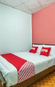 Туры в отель OYO 608 Maleena Home