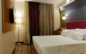 Туры в отель Hotel Cliffton