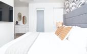 Туры в отель Luxuri Suites