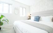 Туры в отель Luxuri Suites