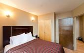 Туры в отель Dynasty Hotel and Suites New York LaGuardia Hotel