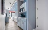Туры в отель Global Luxury Suites at The Arches