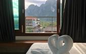 Туры в отель Faraway Suites - Hostel