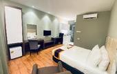 Туры в отель Stirling Suites