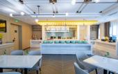 Туры в отель Atour Hotel ,Yibin High-speed Railway West Station Mixc World
