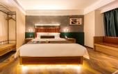 Туры в отель James Joyce Coffetel Hotel (Jinan West Railway Station Convention and Exhibition Center)