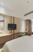 Туры в отель Vienna 3 Best Hotel (Shenzhen Qianhai Bao'an Center Happy Harbor Ferris Wheel)