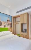 Туры в отель Vienna 3 Best Hotel (Shenzhen Qianhai Bao'an Center Happy Harbor Ferris Wheel)