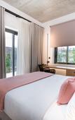 Туры в отель Capital Luxury Suites