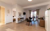 Туры в отель Abeloessa Methonian Hospitality